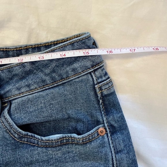 Dynamite Justina Medium Wash Mom Jeans size 14 - Picture 5 of 7